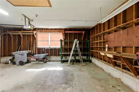 212 Caisson Xing, Hampton, VA 23669 photo 36