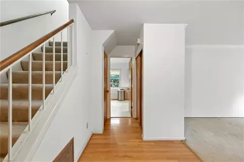 212 Caisson Xing, Hampton, VA 23669 photo 5