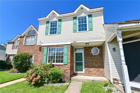 3204 Dunnebrook Dr, Virginia Beach, VA 23453