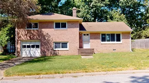 151 Princess Margaret Dr, Newport News, VA 23602