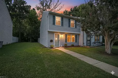 1401 Peabody Dr, Hampton, VA 23669