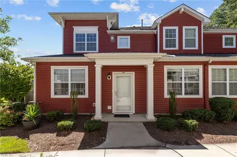 2600 Leytonstone Dr #338, Chesapeake, VA 23321