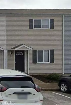 160 Delmar Ln #E, Newport News, VA 23602