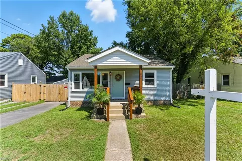 1824 Garrett St, Portsmouth, VA 23702