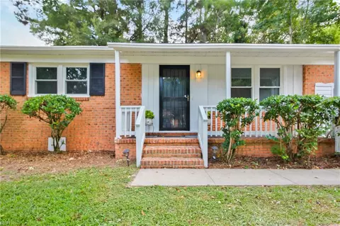 407 Wilson Ct, Suffolk, VA 23434