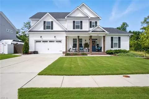 1012 Pernell Ln, Chesapeake, VA 23320