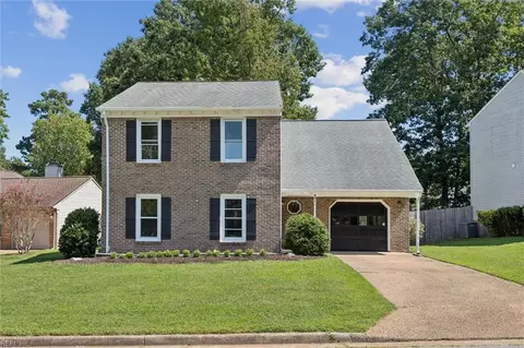 897 Belvoir Cir, Newport News, VA 23608