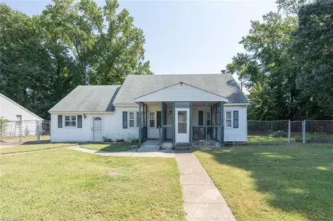 1755 Oliver Ave, Chesapeake, VA 23324