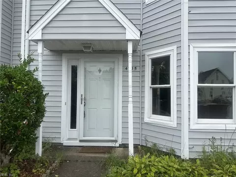 4705 Padma Ct, Virginia Beach, VA 23462