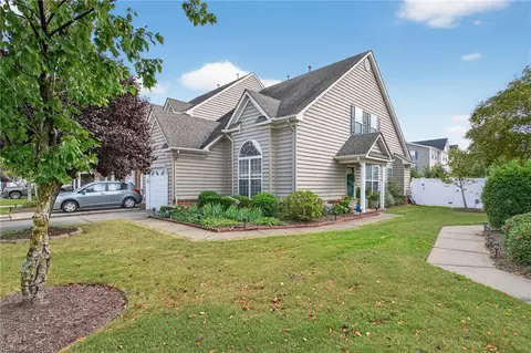 2112 Livingston St, Suffolk, VA 23435