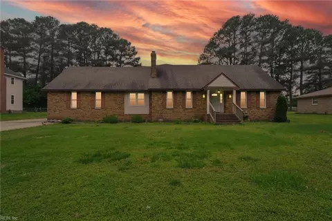 1237 Peachtree Dr, Suffolk, VA 23434