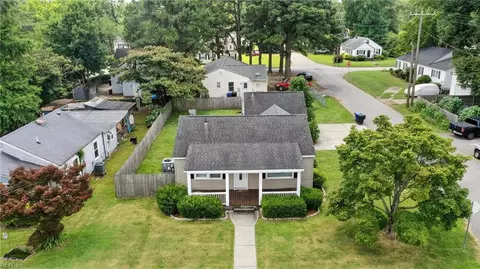 4021 Clifford St, Portsmouth, VA 23707