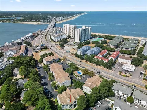 2212 Lesner Cres #303, Virginia Beach, VA 23451