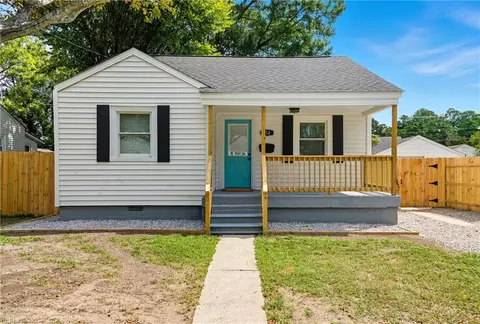 12 Tyron Pl, Portsmouth, VA 23702