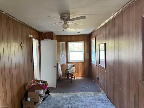 1231 N King St, Hampton, VA 23669 photo 2