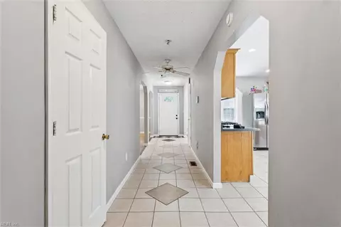 Entry Way - 8656 Indian Rd, Gloucester, VA 23061 photo 1 of 3