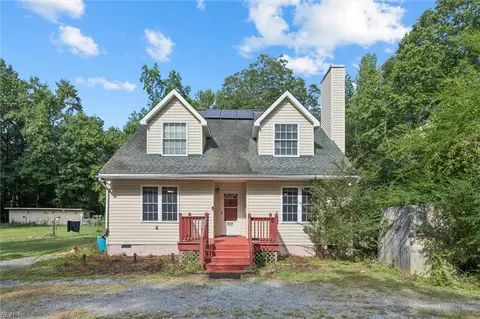 Exterior - 8656 Indian Rd, Gloucester, VA 23061 photo 2 of 6