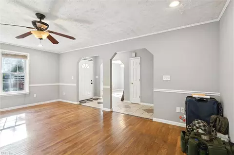 Living - 8656 Indian Rd, Gloucester, VA 23061 photo 2 of 3