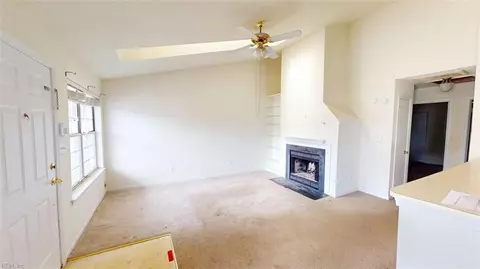 88 Emeraude Plage #B, Hampton, VA 23666 photo 11
