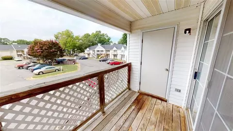 88 Emeraude Plage #B, Hampton, VA 23666 photo 35