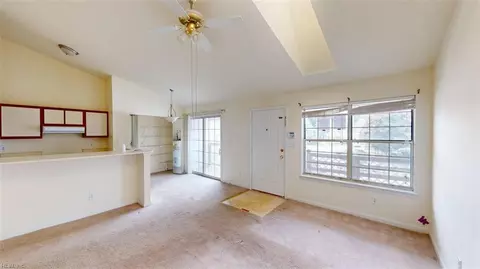 88 Emeraude Plage #B, Hampton, VA 23666 photo 7