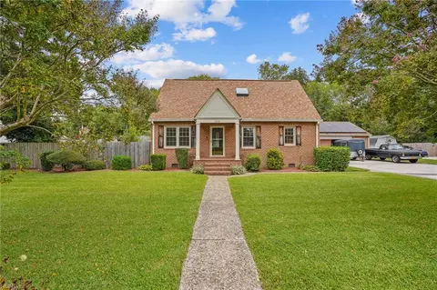 6018 Rolleston Ave, Norfolk, VA 23502