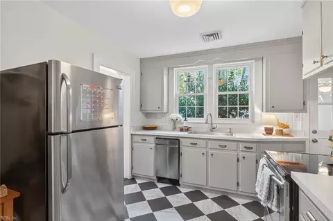 Kitchen - 1208 Willow Ave, Chesapeake, VA 23325 photo 2 of 3