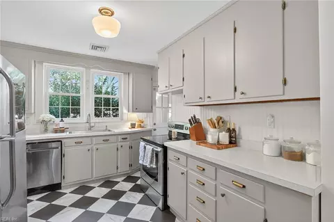 Kitchen - 1208 Willow Ave, Chesapeake, VA 23325 photo 1 of 3