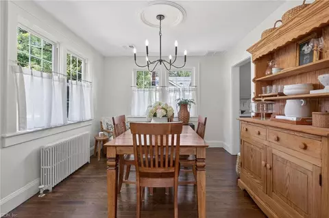 Dining - 1208 Willow Ave, Chesapeake, VA 23325 photo 1 of 4