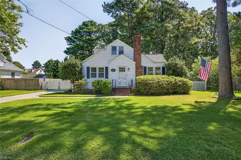 1208 Willow Ave, Chesapeake, VA 23325