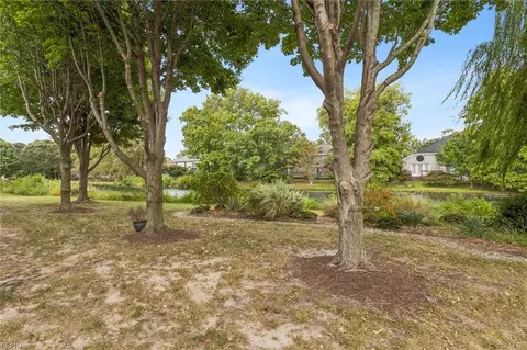 Exterior - 116 Genoa Dr, Hampton, VA 23664 photo 2 of 6