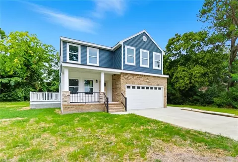 213 Park Manor Rd, Portsmouth, VA 23701