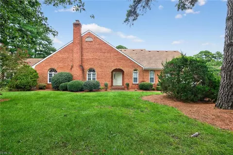 4740 Open Greens Dr, Virginia Beach, VA 23462