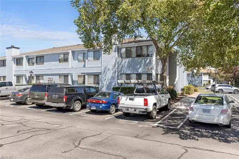 2902 Lyme Regis Quay Quay, Virginia Beach, VA 23452