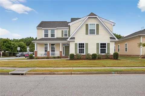 1056 Boundary Dr, Suffolk, VA 23434
