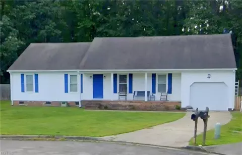 601 Wooddale Ct, Chesapeake, VA 23323