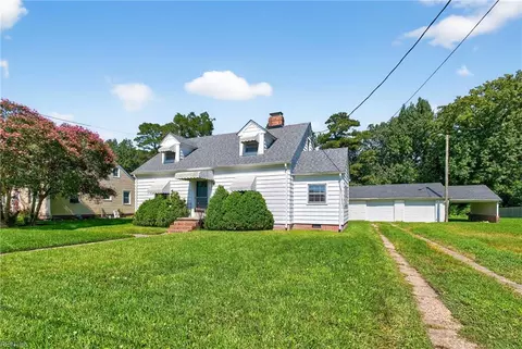 Exterior - 1132 Proctor St, Suffolk, VA 23434 photo 9 of 9