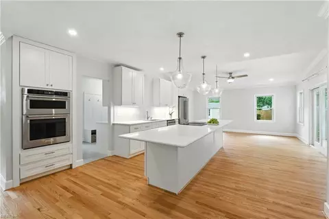 207 S Blake Rd, Norfolk, VA 23505 photo 12