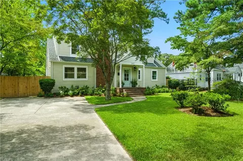 207 S Blake Rd, Norfolk, VA 23505 photo 3
