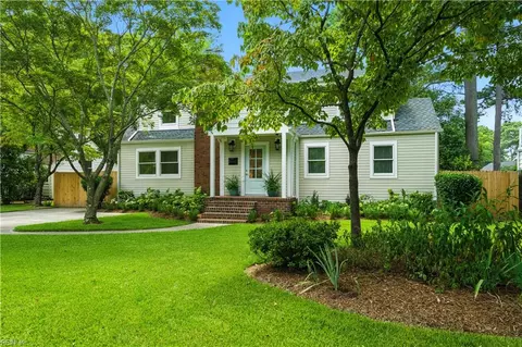 207 S Blake Rd, Norfolk, VA 23505 photo 2