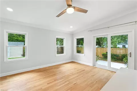 207 S Blake Rd, Norfolk, VA 23505 photo 22