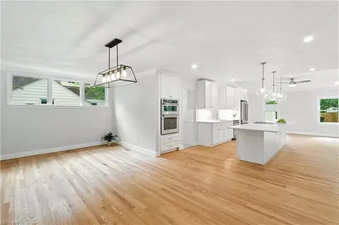 207 S Blake Rd, Norfolk, VA 23505 photo 19