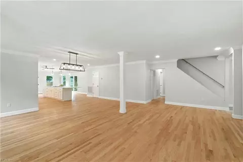 207 S Blake Rd, Norfolk, VA 23505 photo 11
