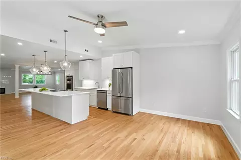 207 S Blake Rd, Norfolk, VA 23505 photo 13
