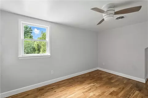 207 S Blake Rd, Norfolk, VA 23505 photo 40