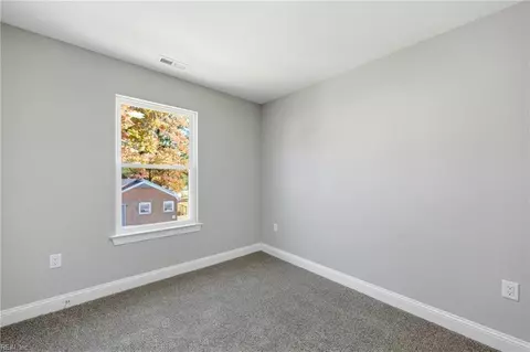 Bedroom - 2702 E Washington St, Suffolk, VA 23434 photo 1 of 15