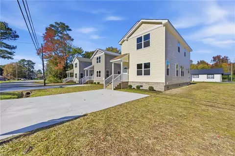 2704 E Washington St, Suffolk, VA 23434