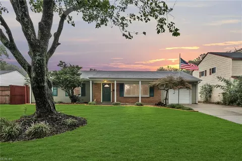 3284 Skipper Dr, Virginia Beach, VA 23452