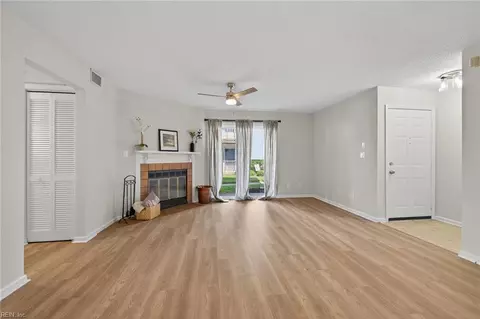 1721 Rock Bridge Mews #A, Chesapeake, VA 23320