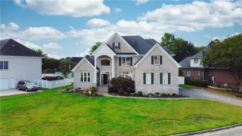 2935 Bruce Sta, Chesapeake, VA 23321
